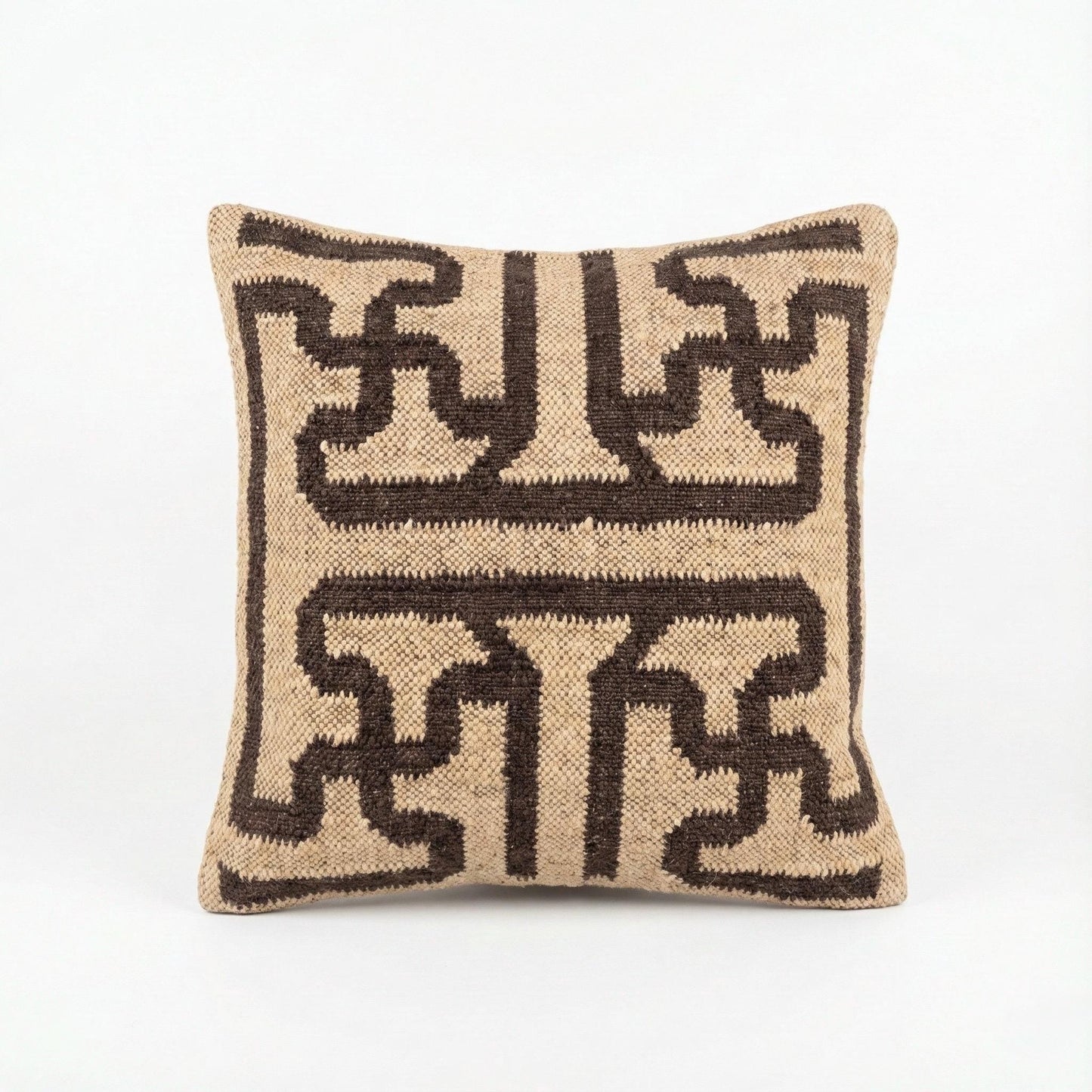 Jute cushion cover