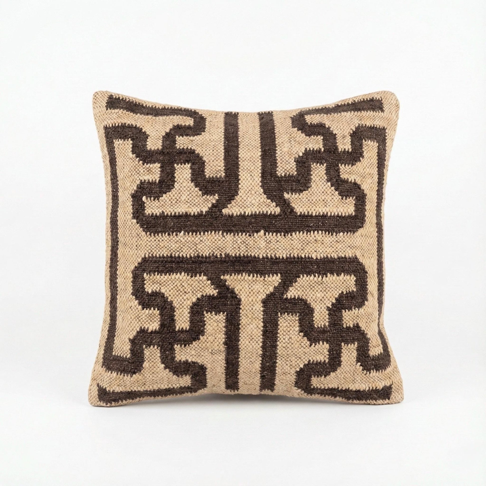 Jute cushion cover